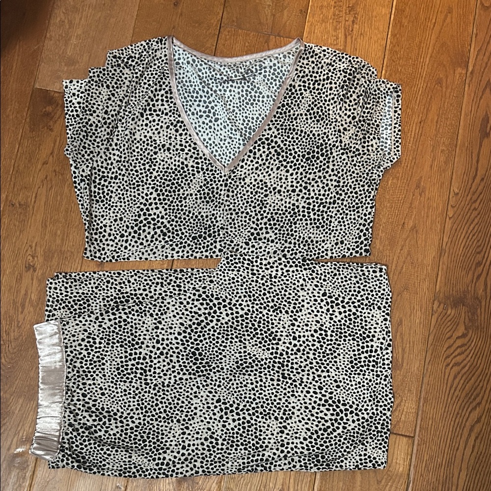 Alfani Cheetah print Two-Piece Pajama Set